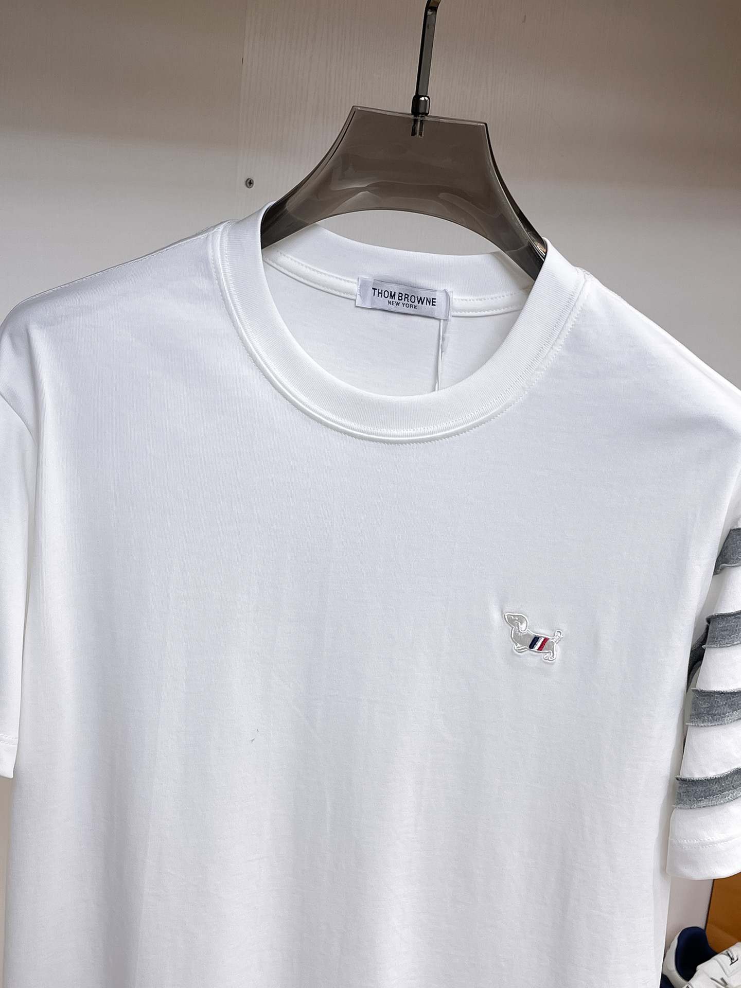 short sleeves